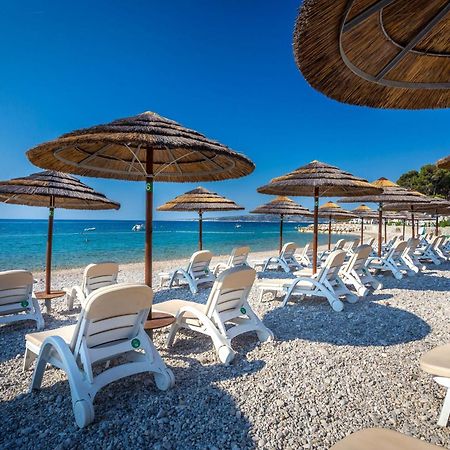 Valamar Camping Jezevac Крк Екстер'єр фото